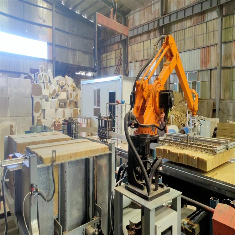 多关节立体机器人 彩钢复合板自动上岩机 智能续棉机 性能稳定 丰全机械设备