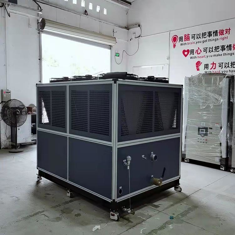 精选工厂 厂价直销切削加工用冷水机 山井SJA-10VC机械切削加工快速制冷冷却设备