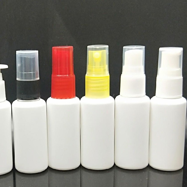 沧盛塑业 按压塑料喷雾瓶 500ml白色圆柱型塑料喷壶 塑料喷雾瓶