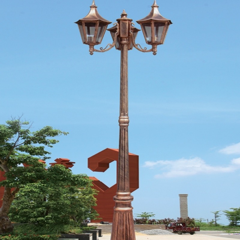 甘肃兰州多头庭院灯供应两火三火4米高庭院灯太阳能庭院灯照明图片
