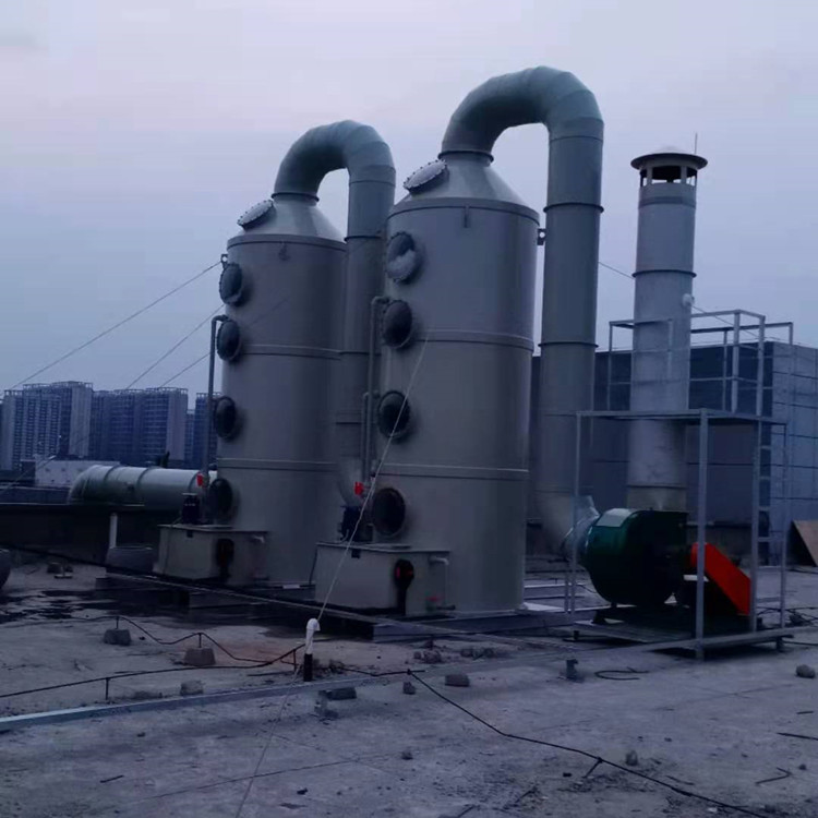 众鑫兴业化工厂废气处理酸雾吸收塔