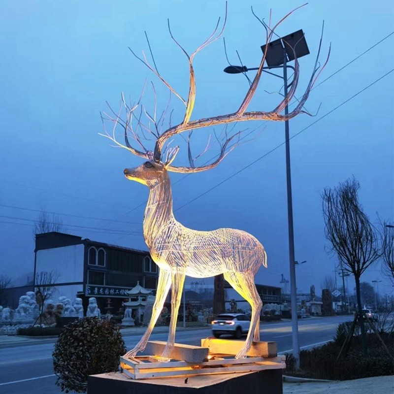 铁艺编织鹿雕塑 镜面不锈钢编织鹿 铁丝镂空鹿 厂家制作不锈钢几何鹿