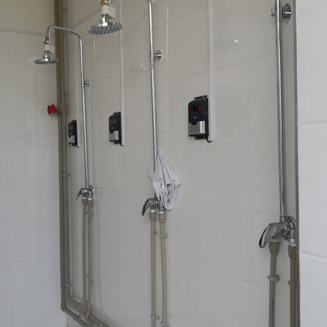 工厂淋浴水控系统 洗澡刷卡水控机 IC卡洗浴控水器