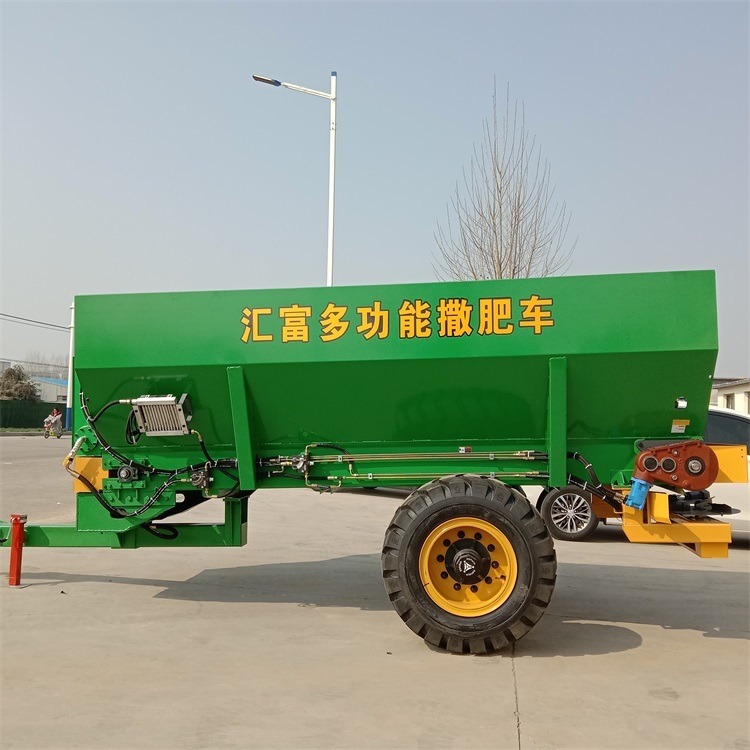 多功能撒肥车厂家      农家肥撒肥机      型号GH-8      扬粪车     汇富机械厂