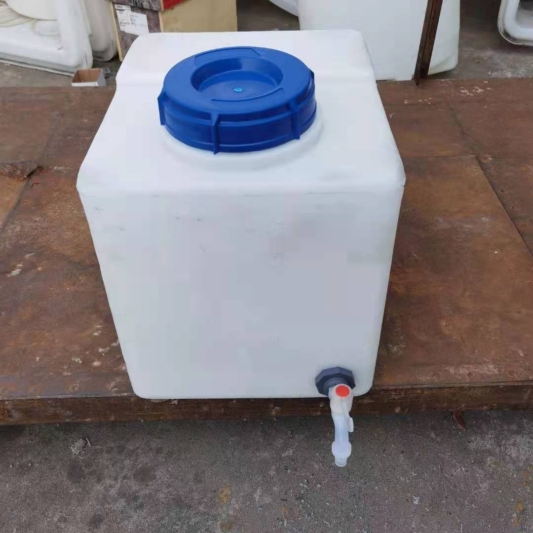 500L塑料搅拌罐 LLDPE材质 方形平底软化水溶加药箱抗酸耐碱