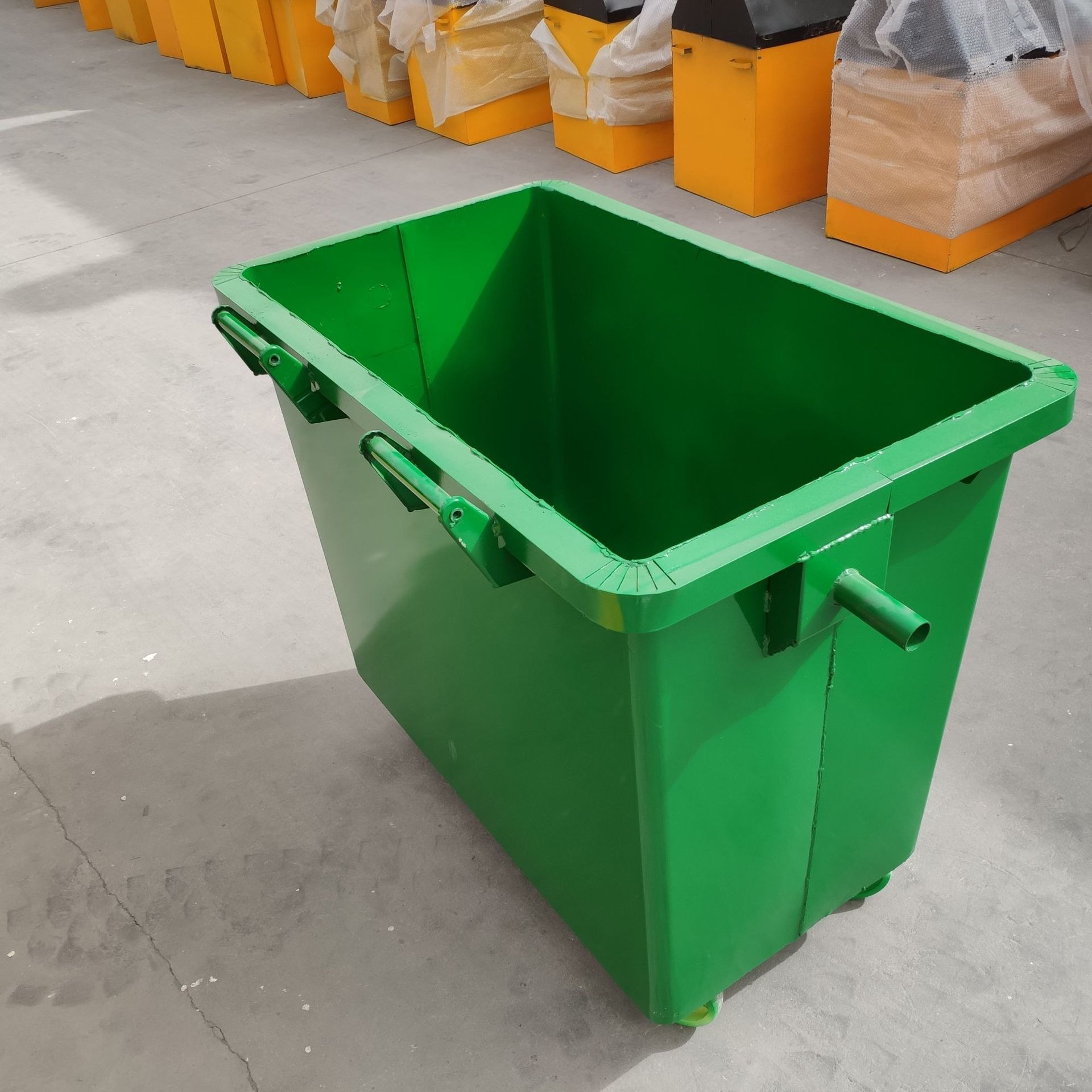 渭南厂家批发 240升铁质垃圾桶环卫挂车桶  净美户外镀锌板喷塑分类垃圾桶