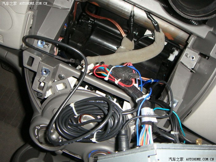 车辆GPS探测器二手车定位检测车辆GPS信号探测汽车定位扫描