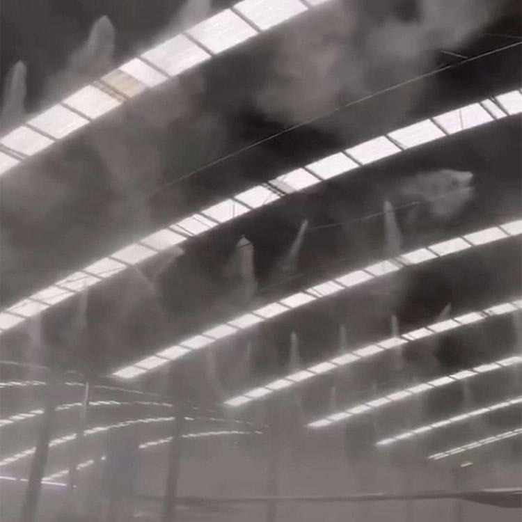围挡喷淋系统 工地围墙喷雾车间 高压造雾机 厂房微雾化降温降尘设备  鹏宣