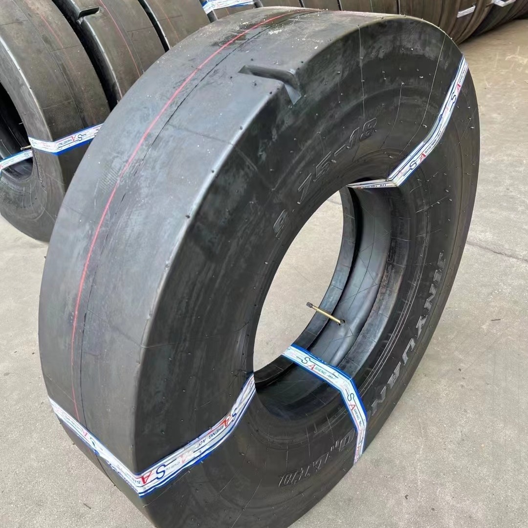 铲运车轮胎900-20型号L5S花纹隧道车煤矿车橡胶材质耐扎层级高现货送内胎