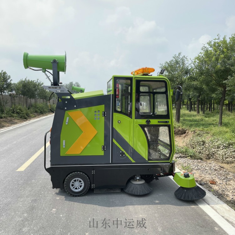 微型扫路清扫车 驾驶式电动扫地车 景区工业清洗扫地机 中运威