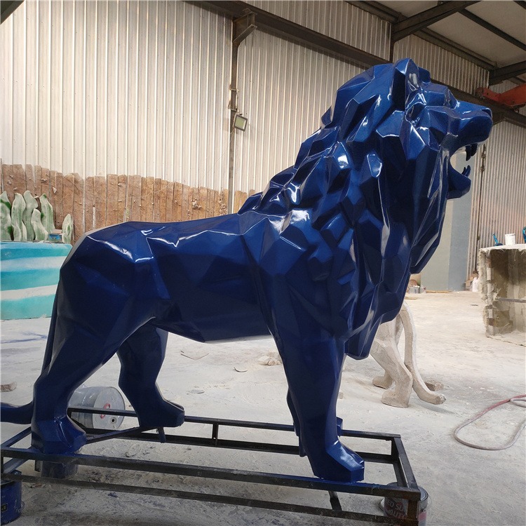 不锈钢几何切面狮子雕塑，几何切面动物雕塑