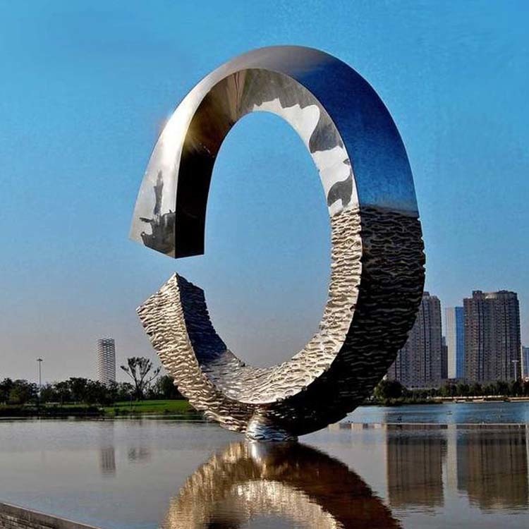 不锈钢圆环雕塑  发光圆环 水景 制作厂家