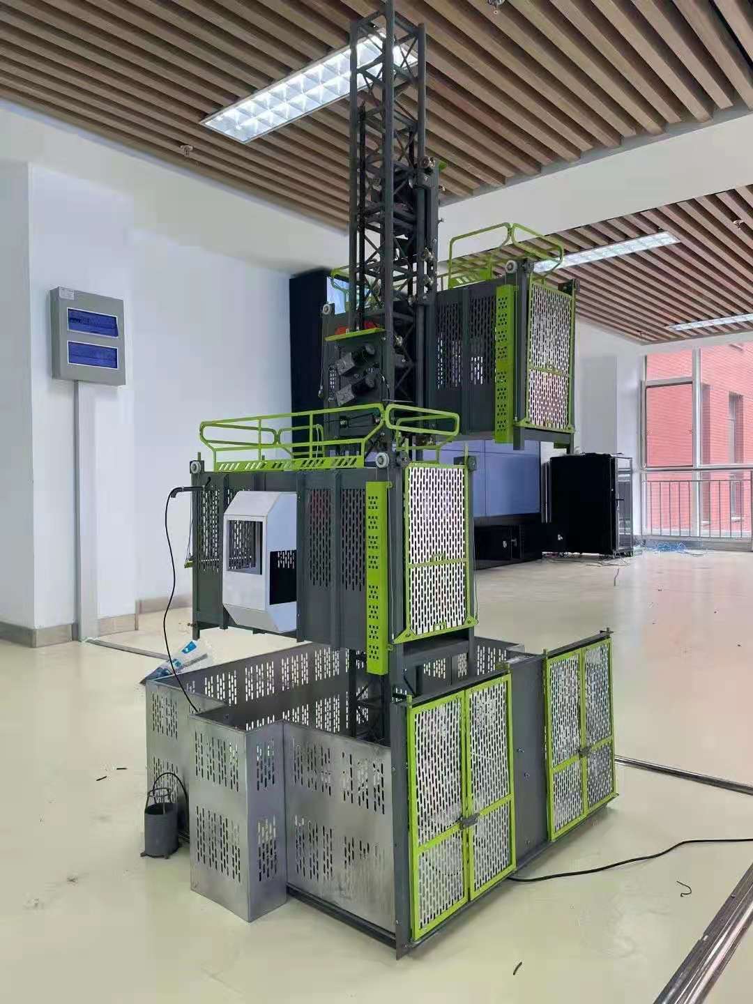 智慧工地升降机模型 再诺 仿真比例建筑工地 施工电梯模型示例图1