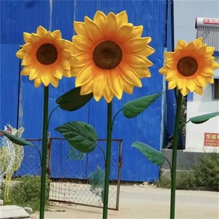 大型向日葵雕塑定制，不锈钢花朵雕塑加工厂
