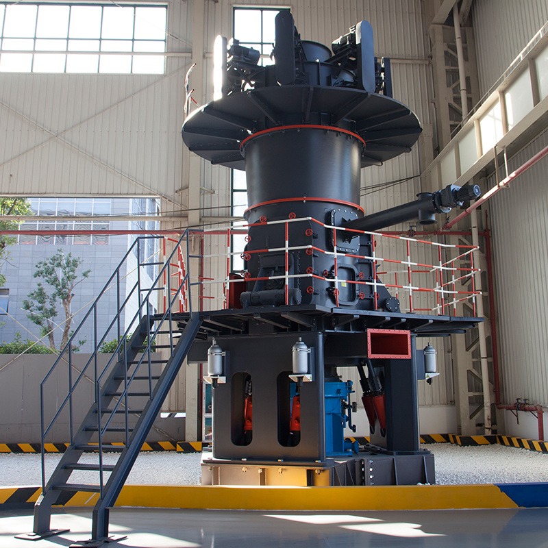 大理石粉碎机 高压磨粉机微粉磨 上海世邦3000目大型超细磨粉机图片