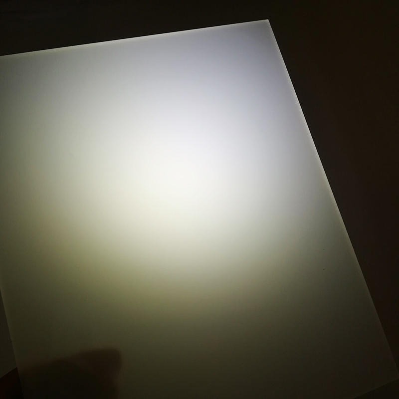 武汉乳白色有机玻璃透明亚克力透光板吊顶板磨砂扩散板led灯罩板柯创定制