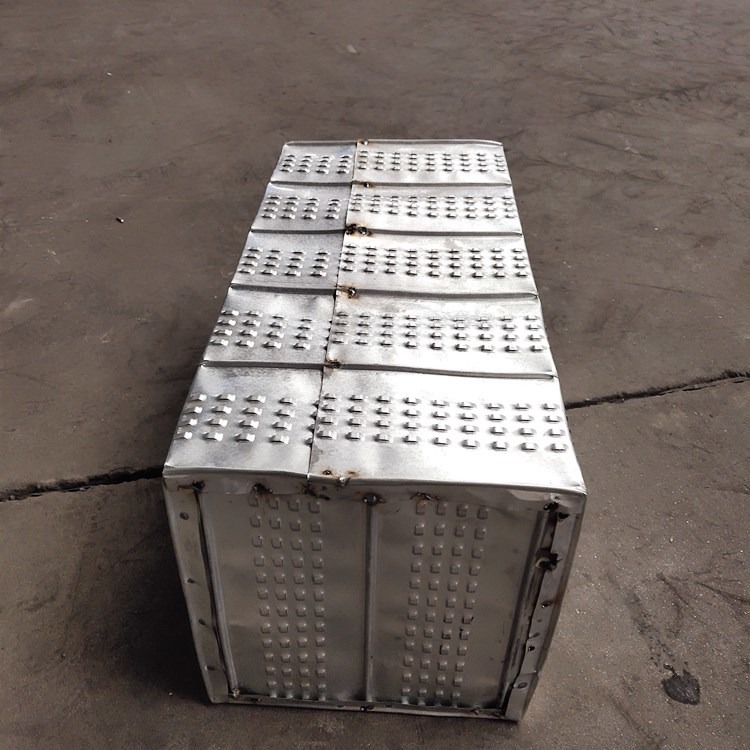 钢网箱生产线-钢网箱-薄壁轻质空心钢网箱-生产厂家直供-河北恩兴丝网您的选择