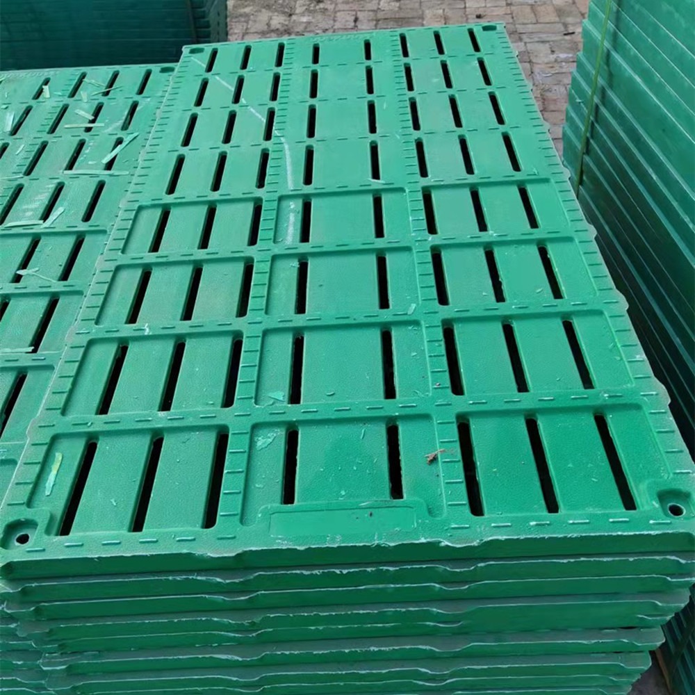世昌畜牧供应 养殖场设备 复合树脂漏粪板 定位栏漏粪板