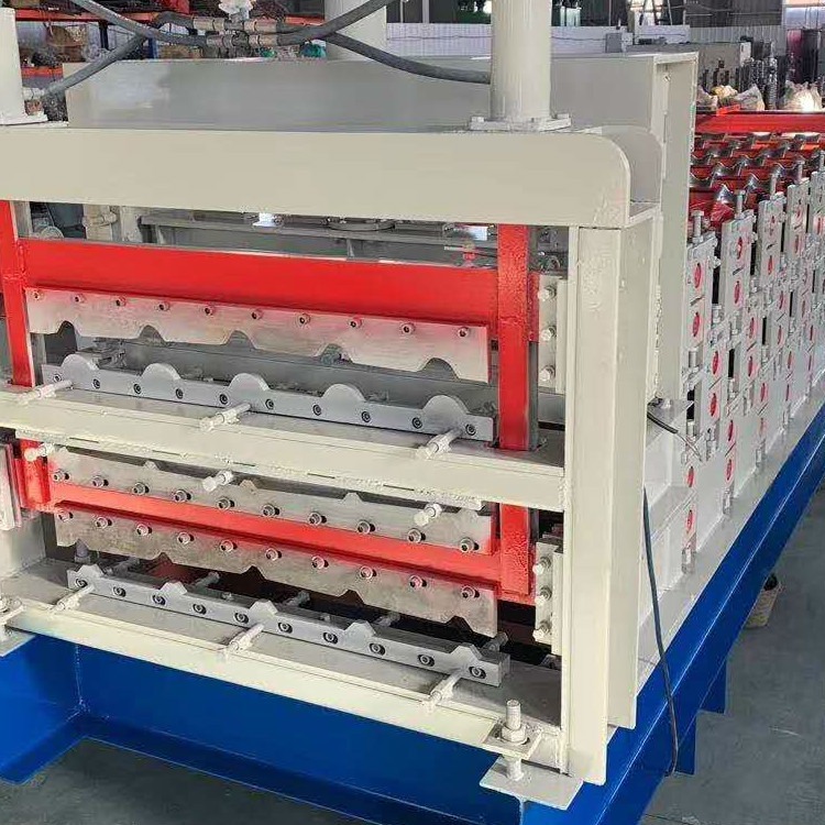 金亚机械 厂家供应U型槽机设备 水槽机屋脊瓦设备 镀锌板冷弯成型机图片
