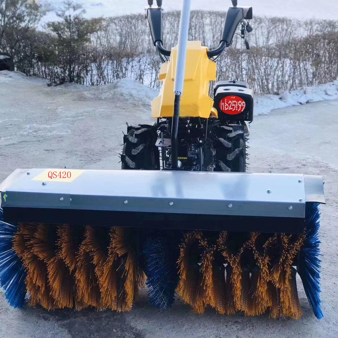 提供道路扫雪机QS420小型扫雪机 多用途除雪机械质量可行