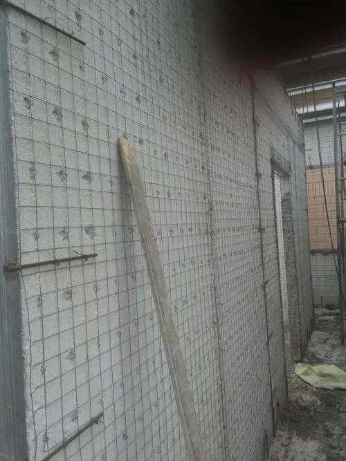河津抹墙铁丝电焊网生产厂家外墙粉刷可以挂铁丝网吗外墙保温板加镀锌