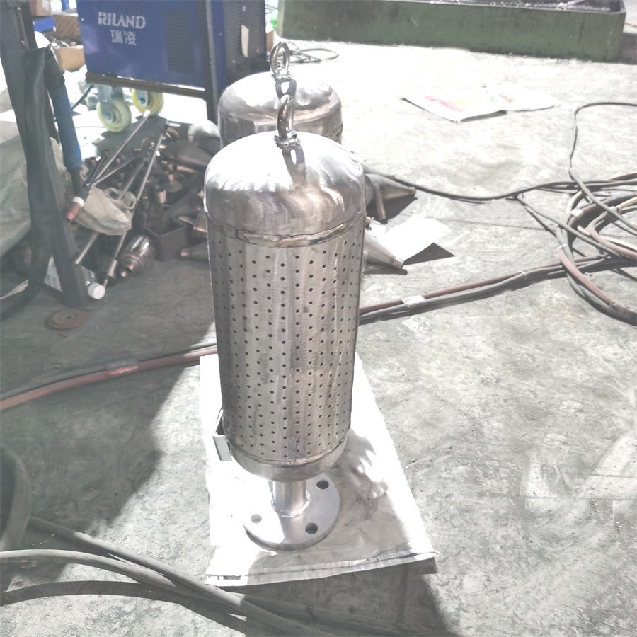 安全阀排气消声器华银KAD-205-1.61-15 汽包安全阀排气消声器图片