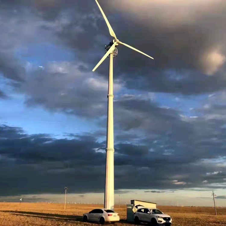 西藏蓝润并网风力发电机50ｋｗ380ｖ风力发电机厂家噪音小