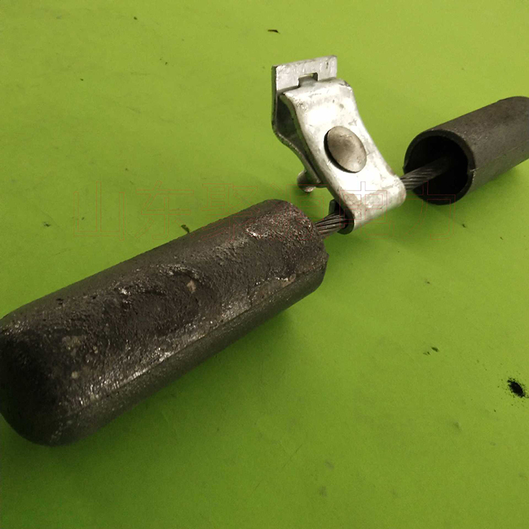 防震锤安装 防震锤工艺 黑牛 防振锤铁厂 常年出售