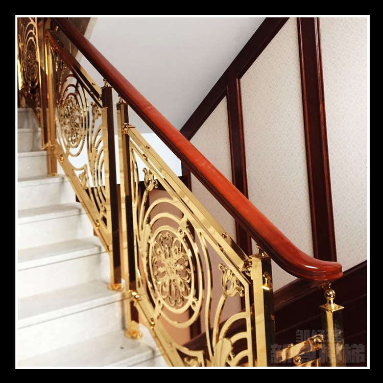 铜艺楼梯玫瑰金栏杆 实心铜板栏杆新曼成品楼梯立柱