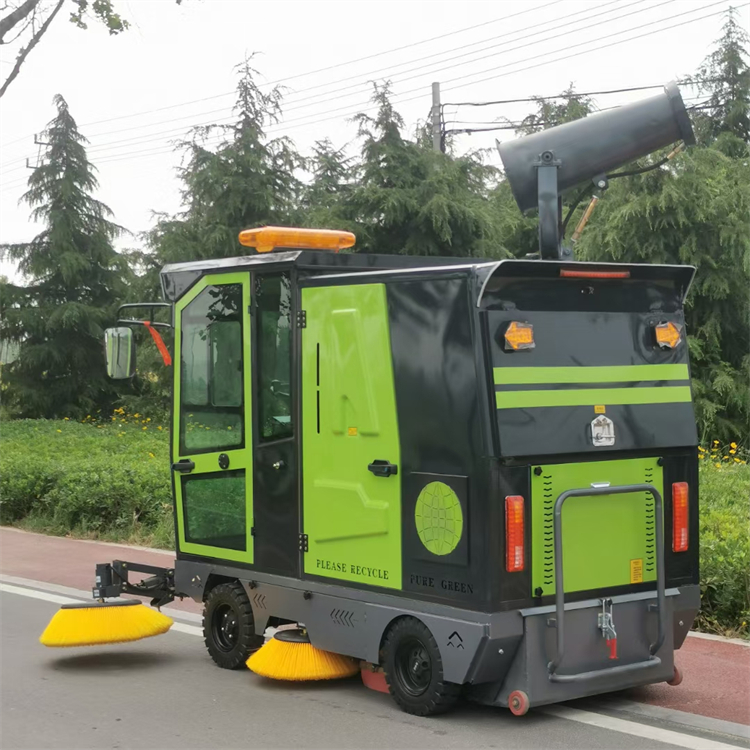 新款座驾式电动扫路车 推荐驾驶式电动扫路车 宏园 全自动电动清扫车