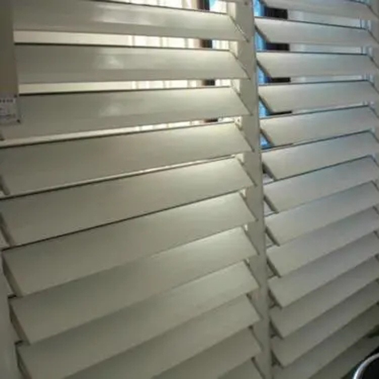 锌钢自动百叶窗 防风锌钢百叶窗 众翔 空调格栅百叶窗