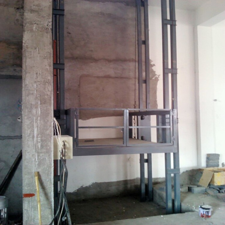 链条式货梯 轿厢式升降货梯定制 兴平市生产货梯设备