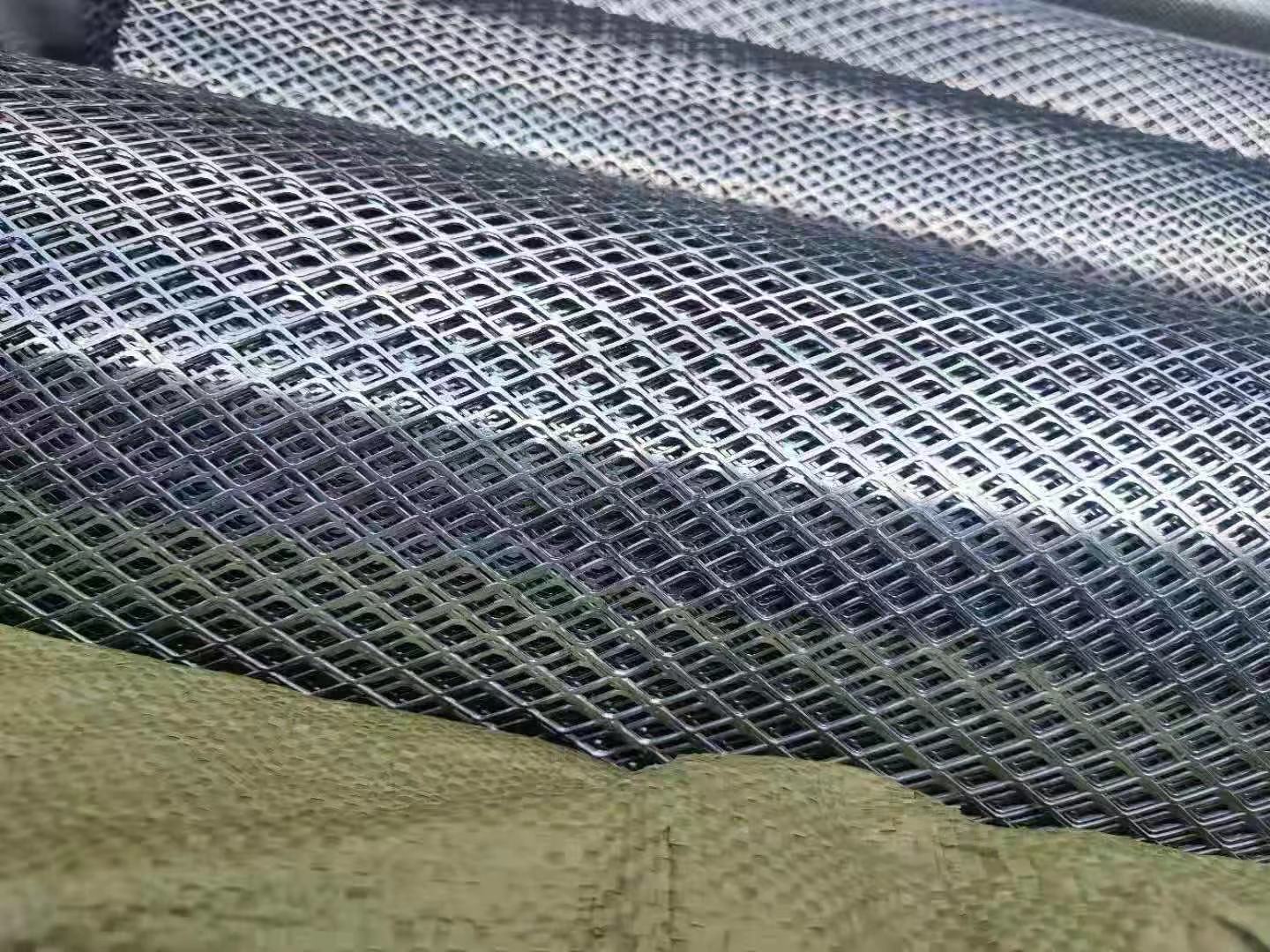 厂家批发热轧板孔网1米宽