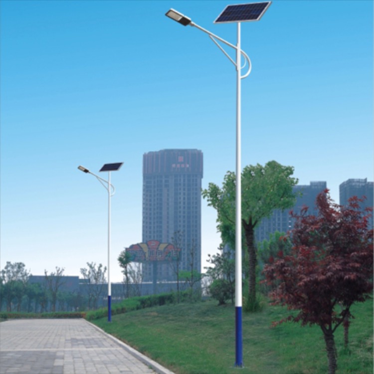led太阳能路灯配置方案 农村6米高太阳能路灯价格 鑫永虹照明