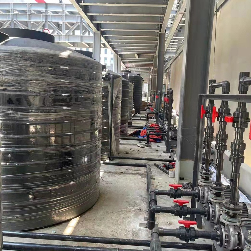 5吨立式水塔可焊接PE法兰 外加剂储蓄 塑料防腐储罐圆柱体