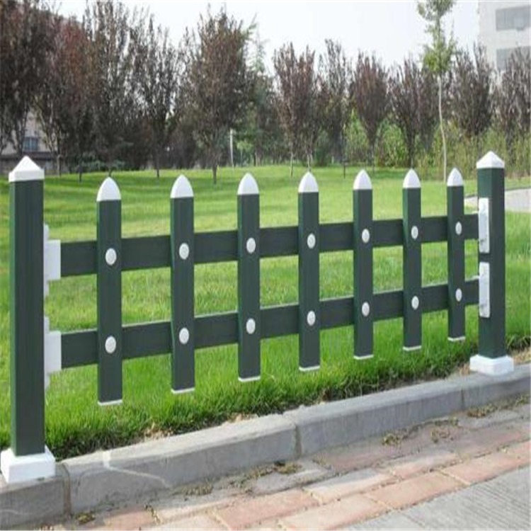 草坪护栏 植物园草坪栅栏 花园塑钢围栏厂家 支持定制茂岳