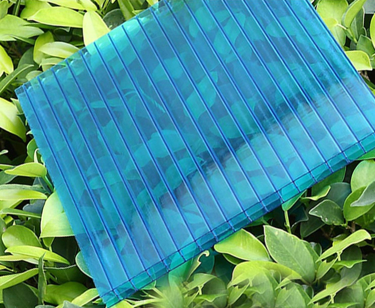 蓝色阳光板阻燃防雾滴PC阳光板全新原料生产