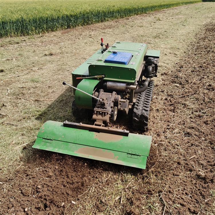 大蒜开沟培土机 坡地能用的履带田园管理机 蔬菜施肥除草机供应