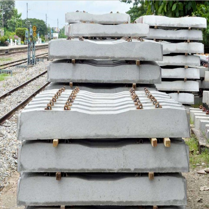 金煤 铁路轨枕 工矿铁路用水泥轨枕 15kg混凝土枕木价格图片