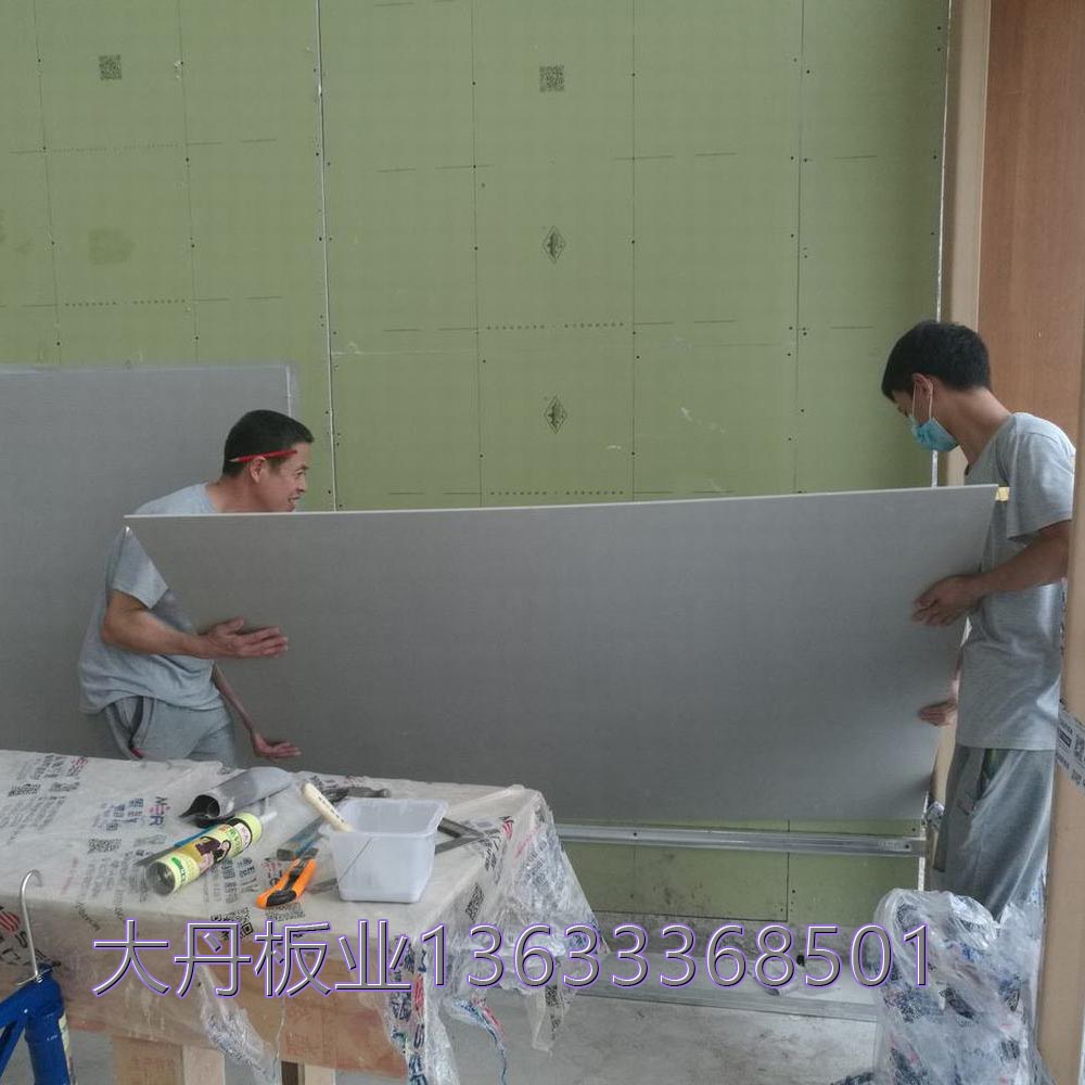 装配式架空地板系统质量轻强度高清水装饰水泥纤维板1200x2400x30mm
